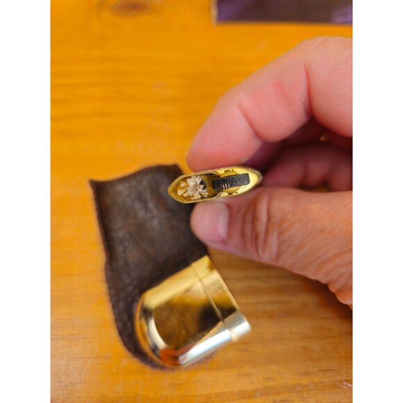 Vintage Marlboro Brass No. 6 Lighter - Picture 7 of 8